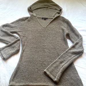 BCBG maxazria lightweight hooded sweater. Size S. Biscuit color.
